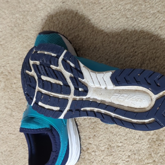 New Balance Fuel Core tennis shoes - Picture 3 of 5